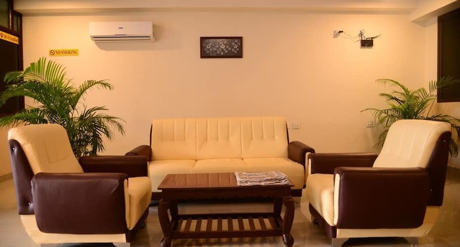 Hotel Transit Bay, Rajahmundry 2